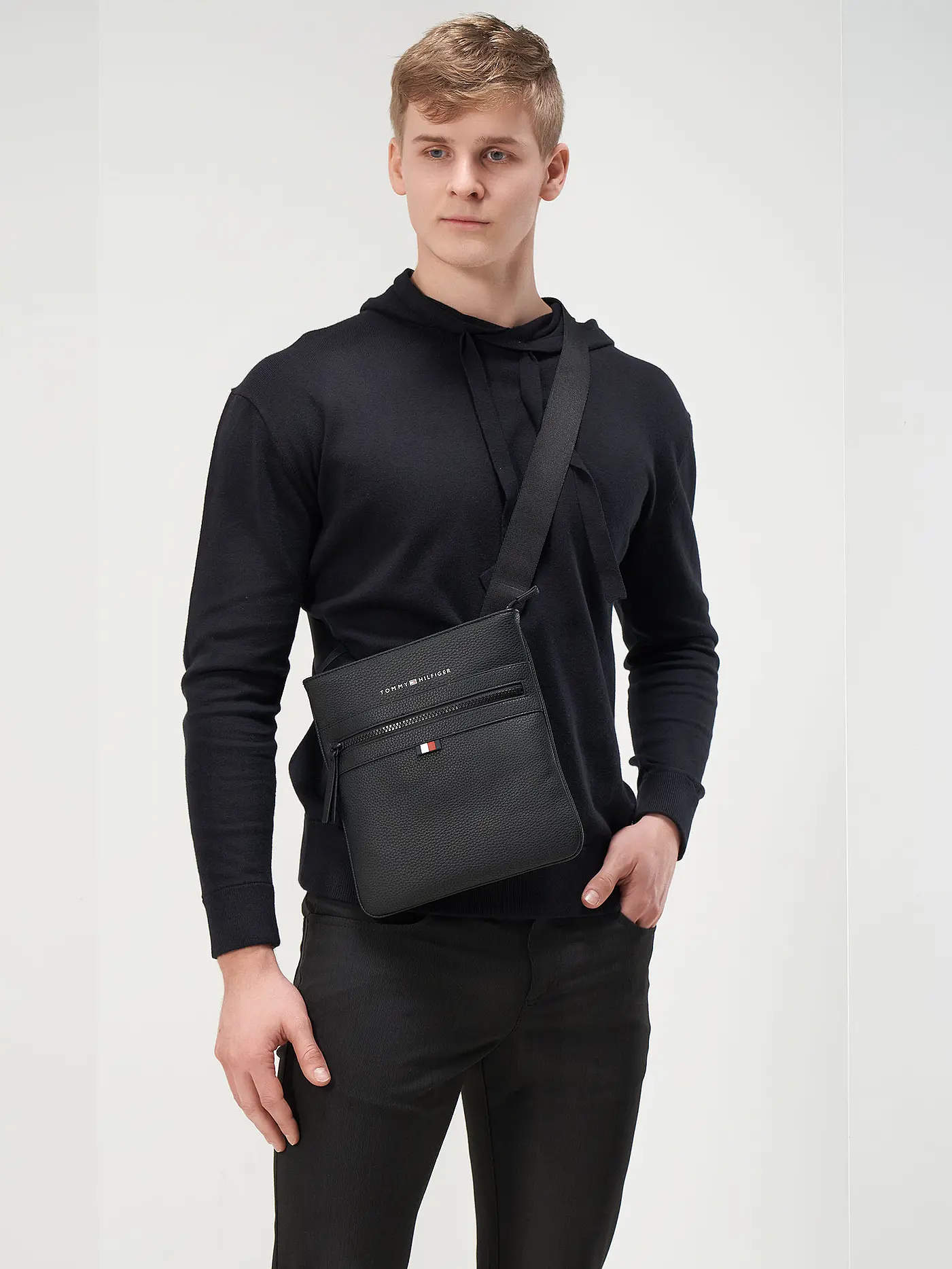 TOMMY HILFIGER | Tasche - Crossbody Essential | 